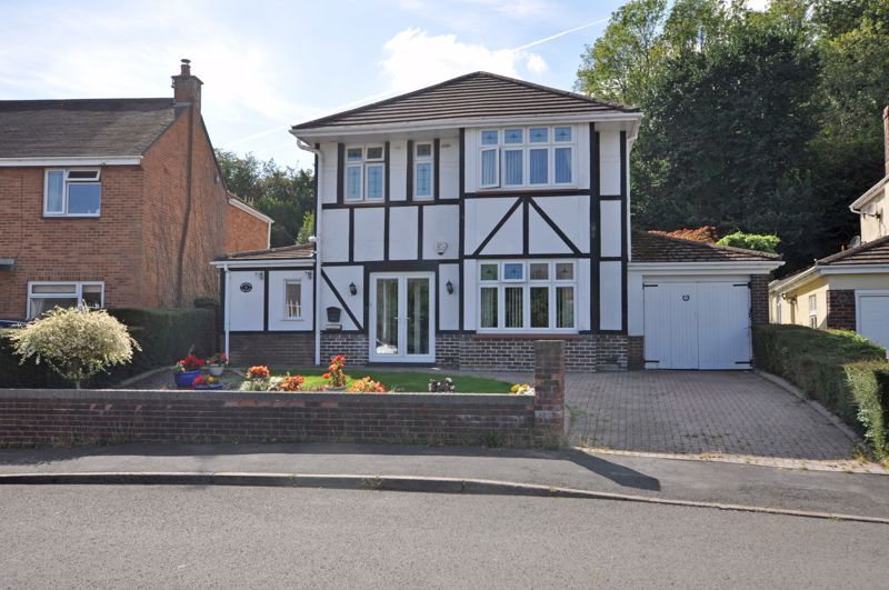 3 bed detached house for sale in Beautiful Family House, Court Crescent, Bassaleg NP10, £550,000
