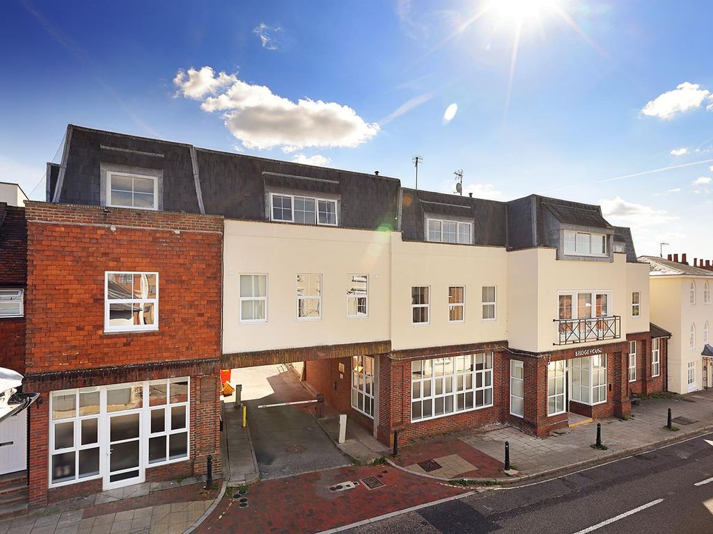 New home, 1 bed flat for sale in Bridge Street, Leatherhead KT22, £200,000