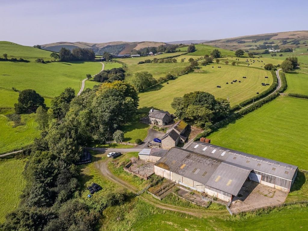 4 bed farmhouse for sale in Newbridge-On-Wye, Llandrindod Wells LD1, £1,100,000