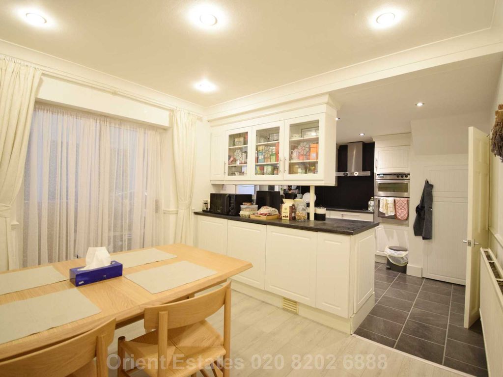 3 bed terraced house for sale in Layfield Road, Hendon NW4, £599,999