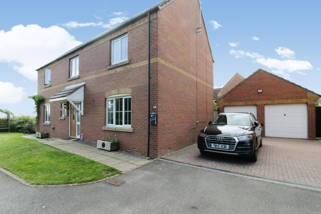 5 bed detached house for sale in Haywain Drive, Deeping St Nicholas, Spalding PE11, £445,000