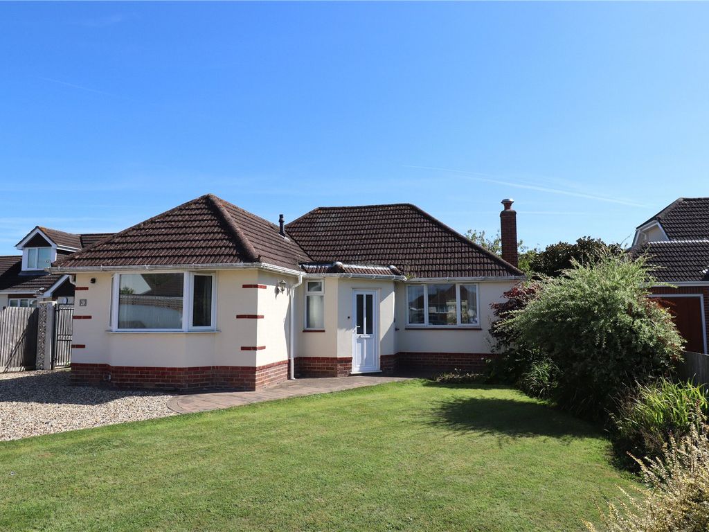 2 bed bungalow for sale in Durland Close, New Milton, Hampshire BH25, £550,000