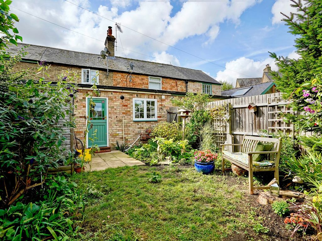 2 bed cottage for sale in Grove End, Hilton, Huntingdon PE28, £350,000
