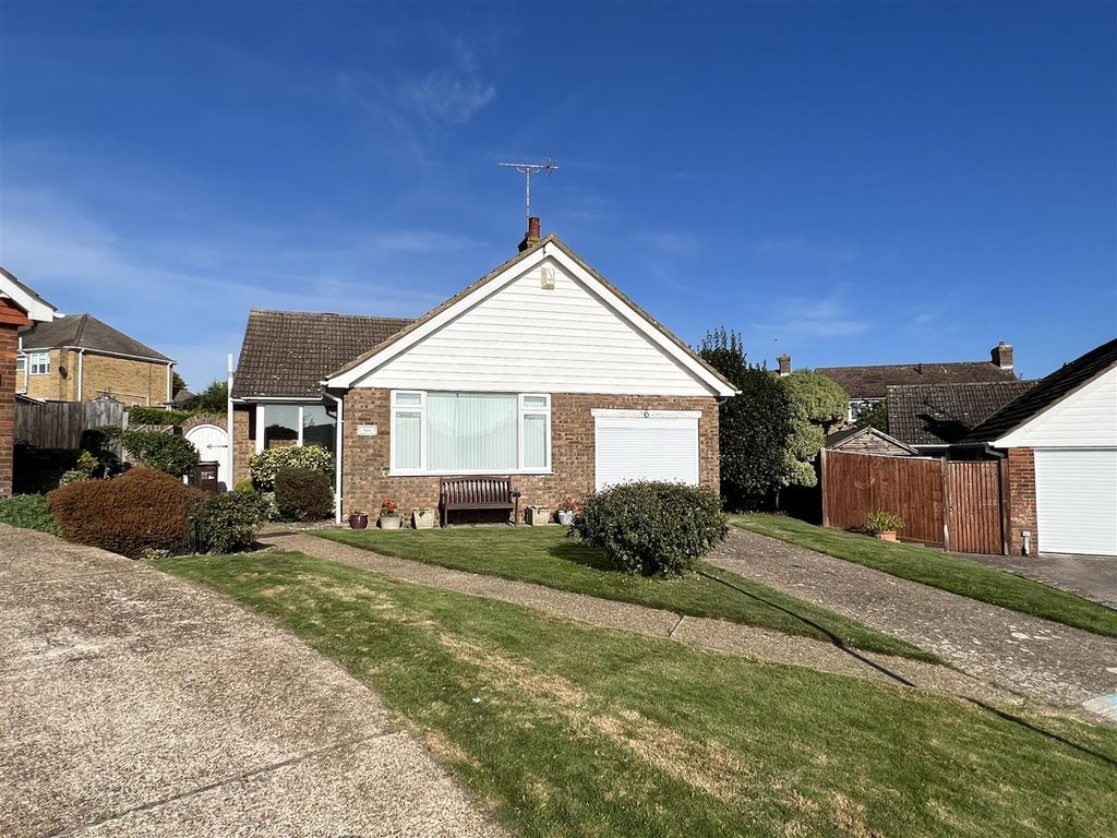 2 bed bungalow for sale in Saltdean Close, Bexhill-On-Sea TN39, £400,000