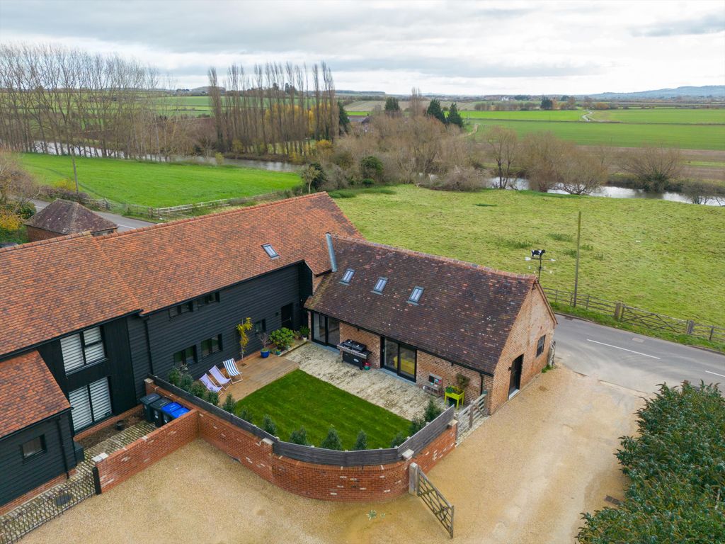 4 bed barn conversion for sale in The Farmstead, Luddington, Stratford-Upon-Avon, Warwickshire CV37, £1,100,000