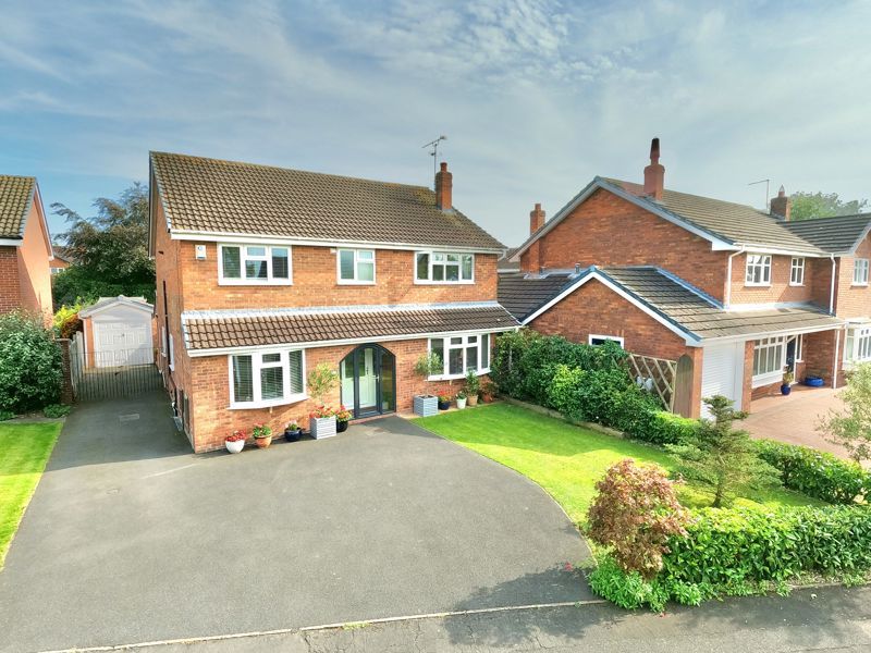 4 bed detached house for sale in Sharman Way, Gnosall, Stafford ST20, £550,000