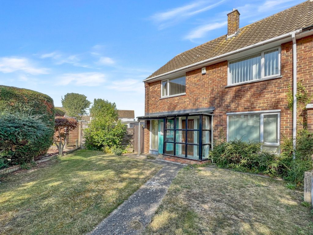 3 bed end terrace house for sale in Codrington Gardens, Gravesend, Kent DA12, £365,000