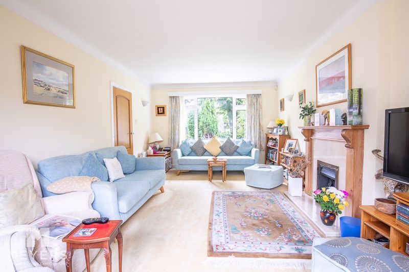 3 bed detached house for sale in Holdenhurst Avenue, Bournemouth BH7, £575,000