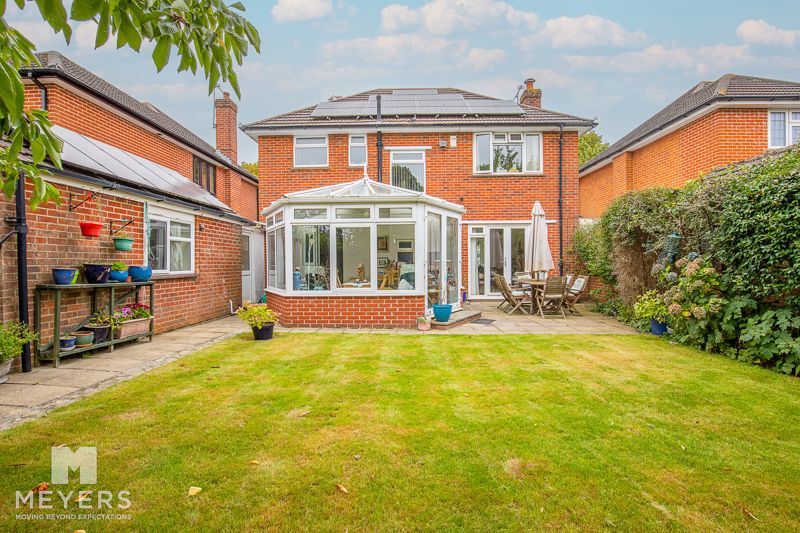 3 bed detached house for sale in Holdenhurst Avenue, Bournemouth BH7, £575,000