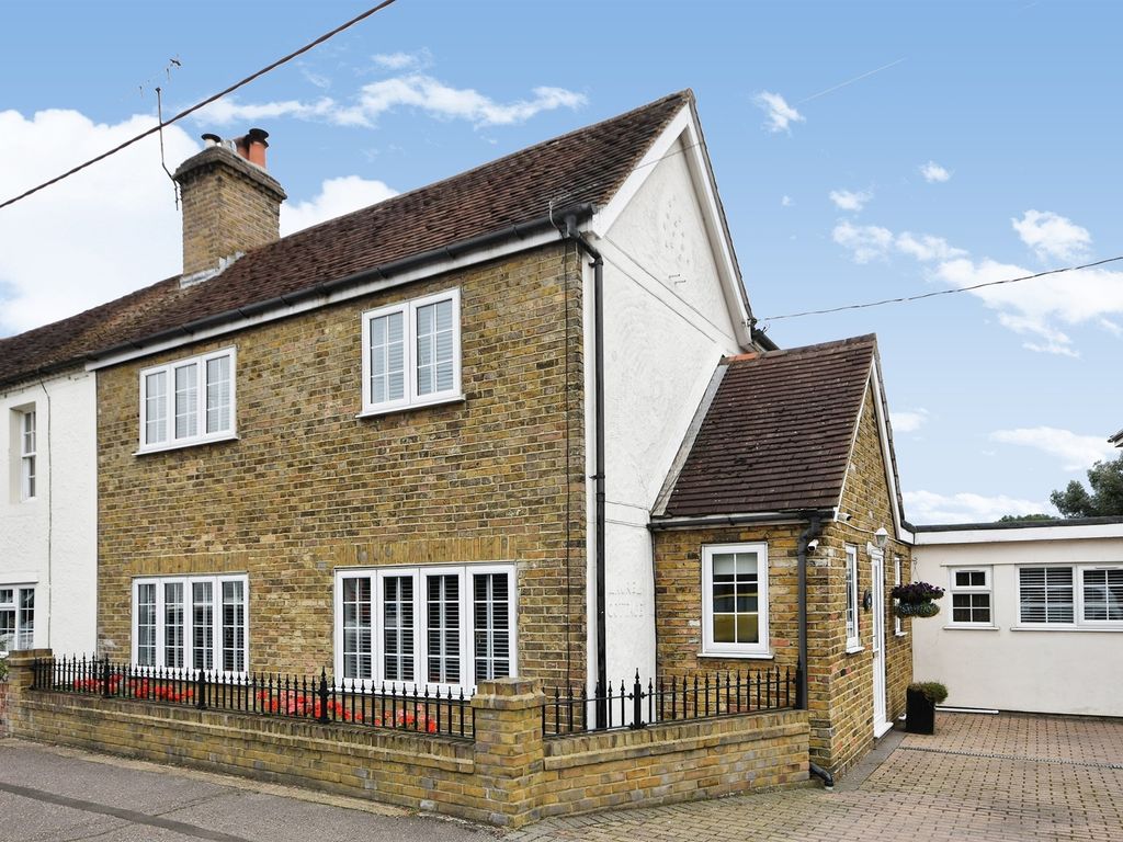 3 bed semi-detached house for sale in Broomfield Road, Broomfield, Chelmsford CM1, £500,000