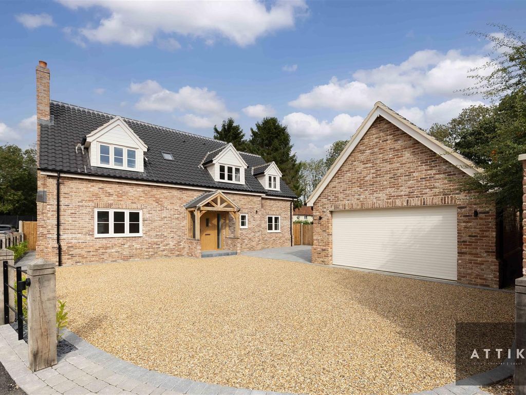 New home, 4 bed detached house for sale in London Road, Attleborough NR17, £650,000