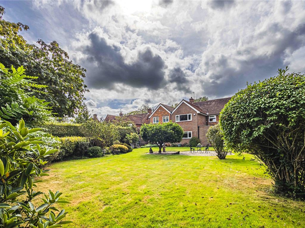 5 bed detached house for sale in Hog Lane, Ashley Green, Chesham, Buckinghamshire HP5, £1,250,000