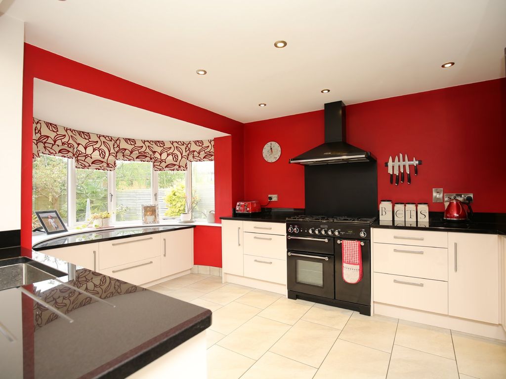 4 bed detached house to rent in Moore Close, Appleby Magna, Swadlincote DE12, £2,100 pcm