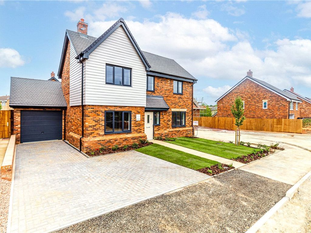 New home, 4 bed detached house for sale in Brookmead, Meppershall, Shefford, Bedfordshire SG17, £584,995