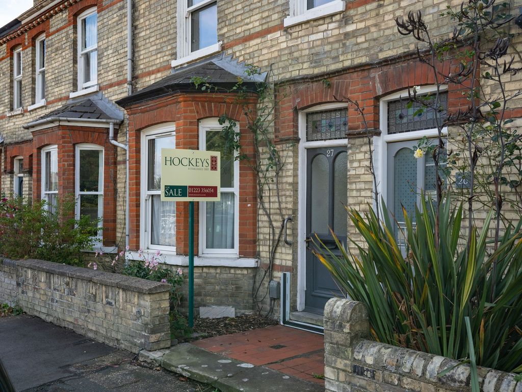 3 bed terraced house for sale in Riverside, Cambridge CB5, £500,000