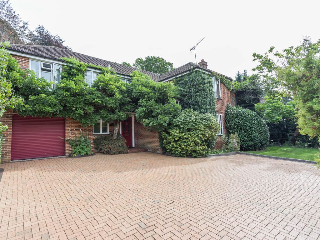 5 bed detached house for sale in Woodend Drive, South Ascot, Berkshire SL5, £1,350,000