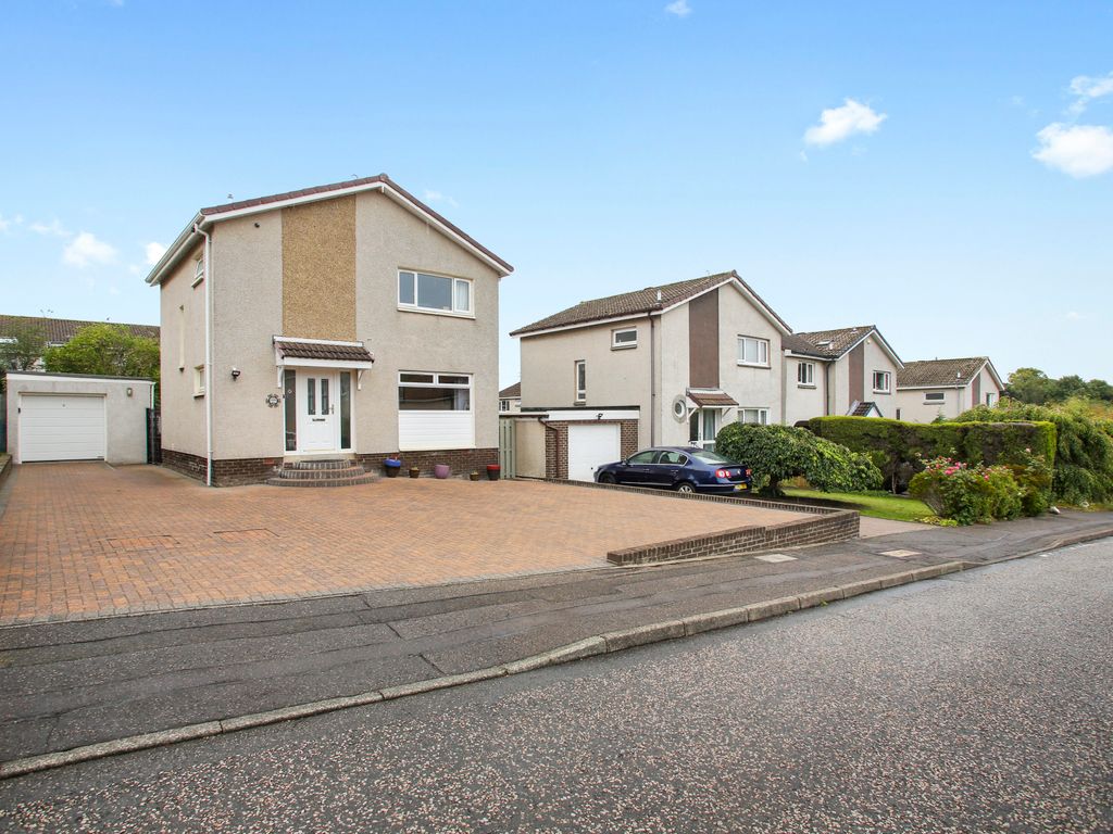 3 bed detached house for sale in 126 Howden Hall Drive, Edinburgh EH16, £370,000