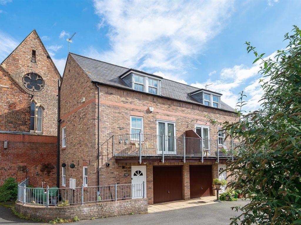 3 bed semi-detached house for sale in Dewsbury Court, Bishophill, York YO1, £425,000
