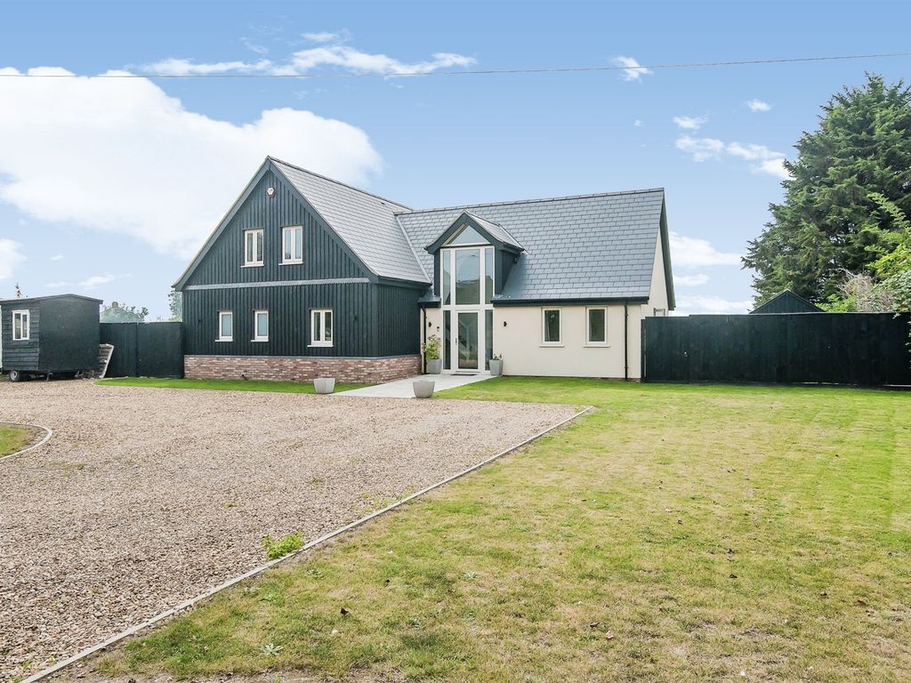 4 bed detached house for sale in Sees Lane, Tydd, Wisbech PE13, £495,000