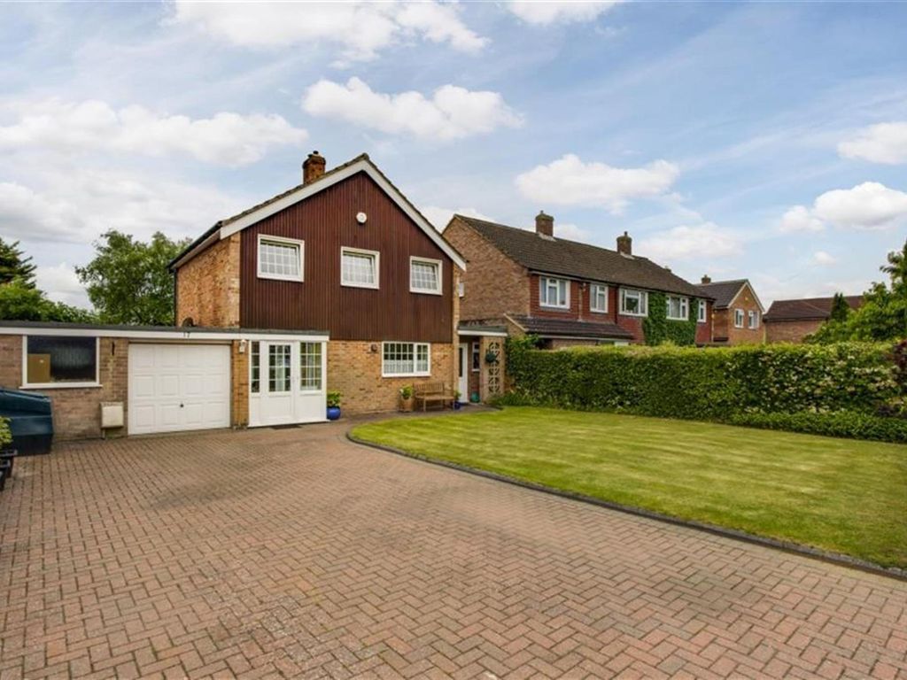 3 bed detached house for sale in Stubbs End Close, Amersham, Buckinghamshire HP6, £795,000