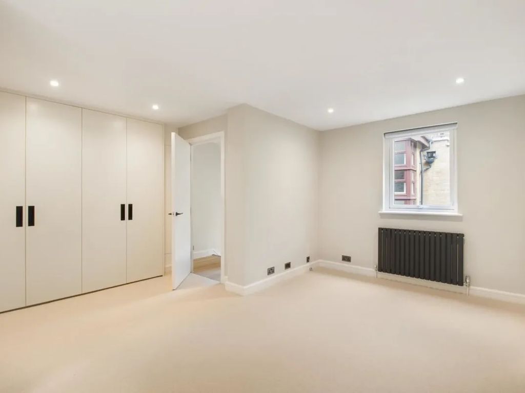 3 bed flat to rent in Aldburgh Mews, London W1U, £5,495 pcm