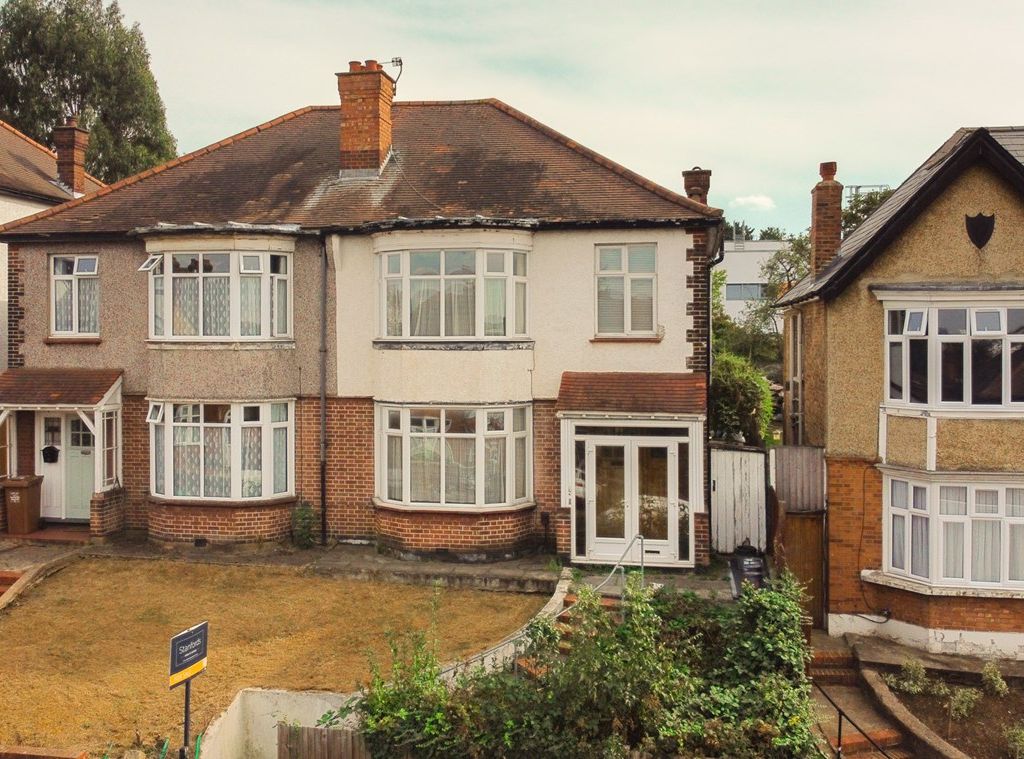 3 bed semi-detached house for sale in Bellingham Road, Catford, London SE6, £550,000