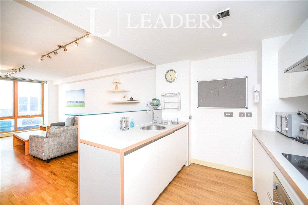 1 bed flat for sale in Robert Street, Brighton, East Sussex BN1, £360,000