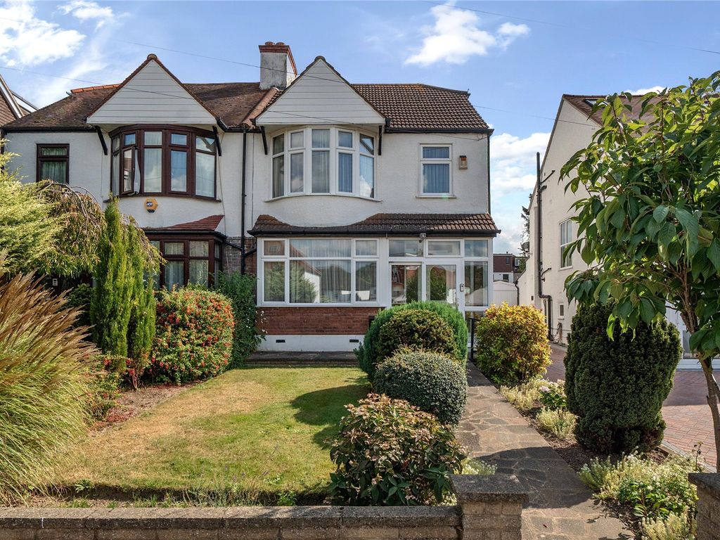 3 bed semi-detached house for sale in The Avenue, West Wickham BR4, £600,000