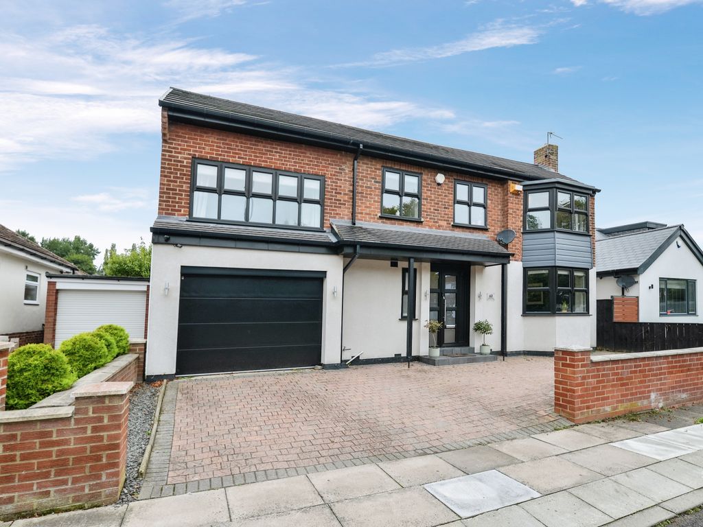 4 bed detached house for sale in Hartburn Avenue, Hartburn, Stockton On Tees, Durham TS18, £475,000