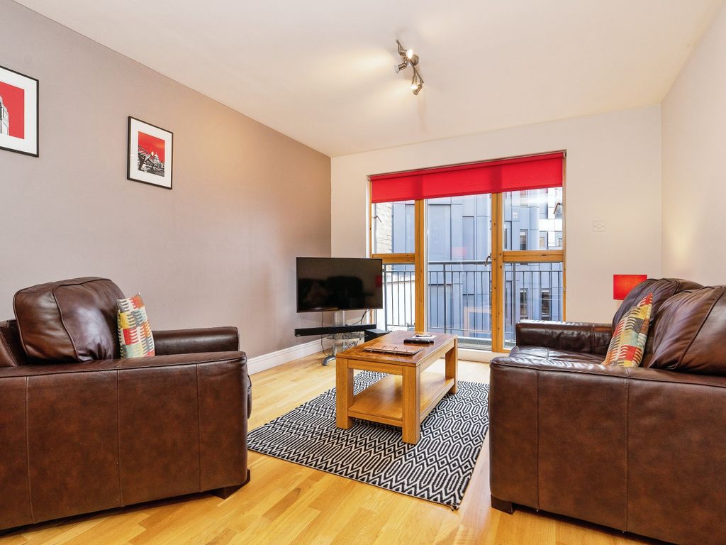 1 bed flat for sale in Aldersgate Street, London EC1A, £600,000