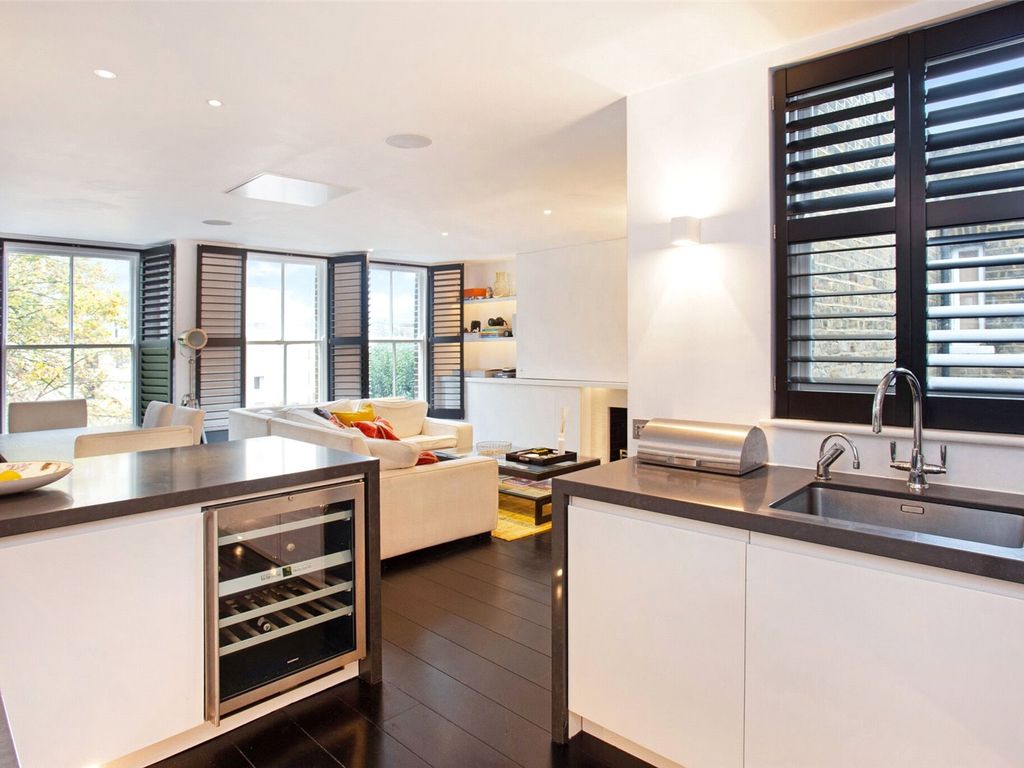 2 bed flat for sale in Beaufort Mansions, Beaufort Street SW3, £1,150,000