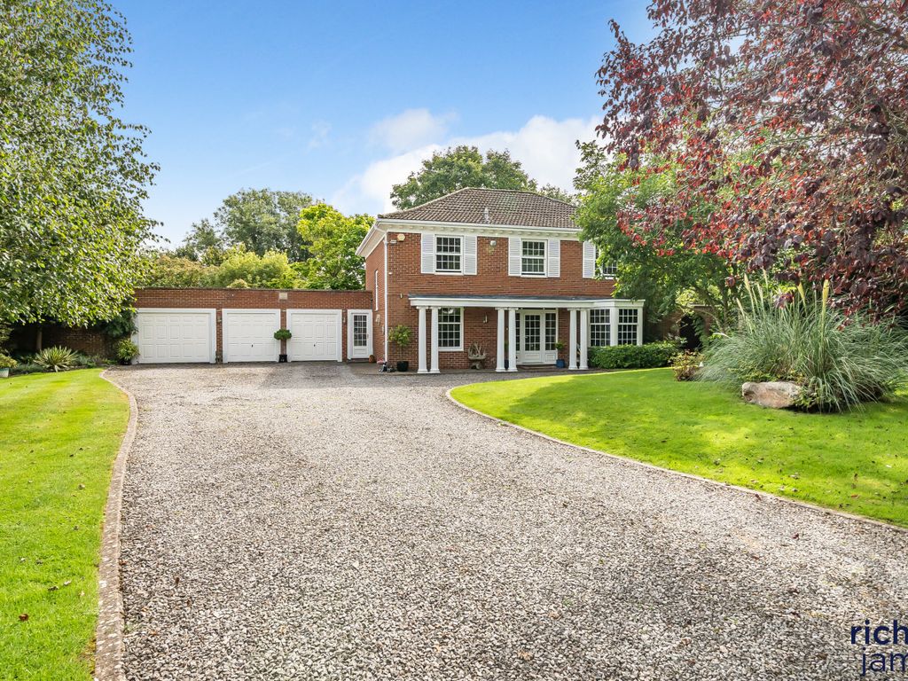 5 bed detached house for sale in Leverton Gate, Broome Manor, Swindon SN3, £1,250,000