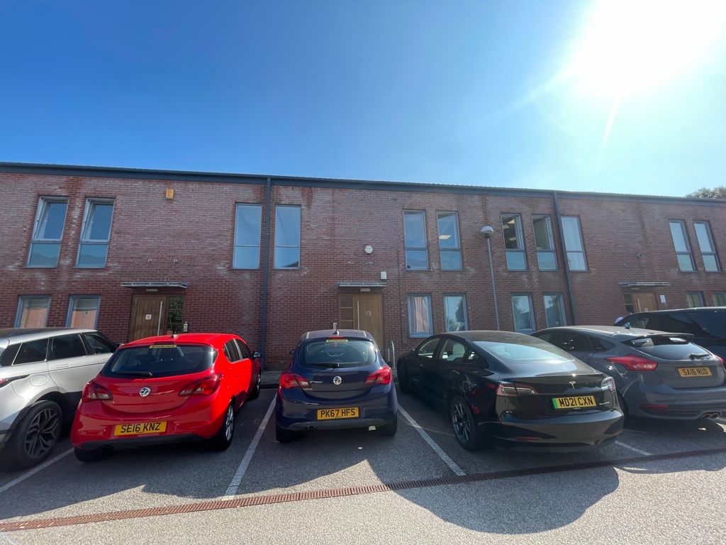 Office to let in Unit 6.3, Verity Court, Middlewich, Cheshire CW10, £16,000 pa
