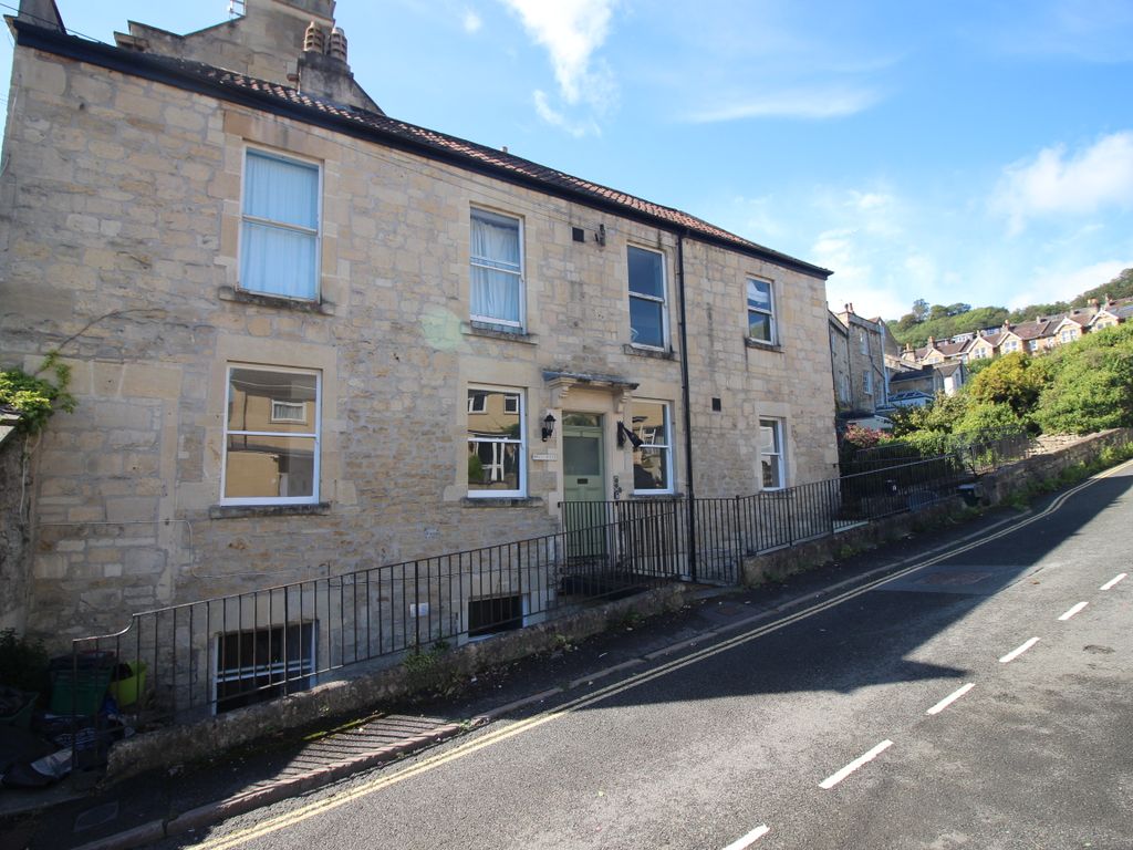 2 bed shared accommodation for sale in Upper East Hayes, Bath BA1, £345,000