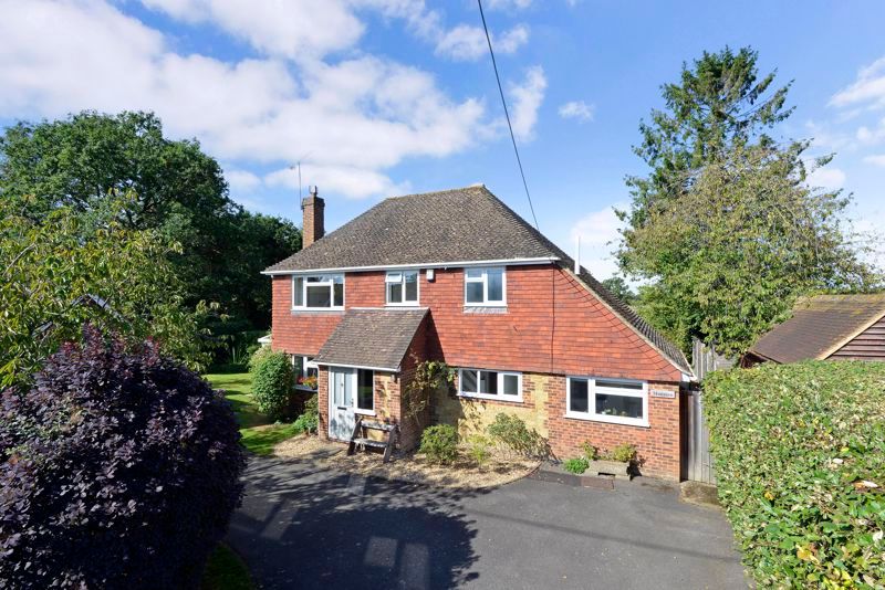 3 bed detached house for sale in Loxwood Road, Alfold, Cranleigh GU6, £599,950