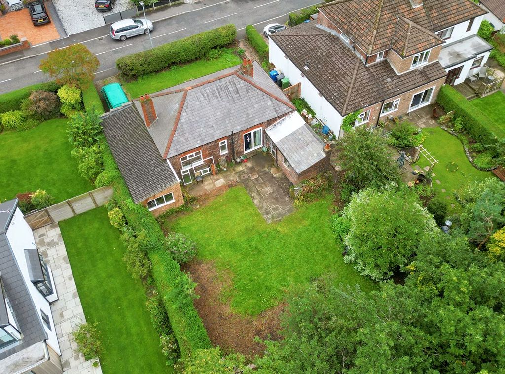 2 bed detached bungalow for sale in Stocks Lane, Penketh, Warrington WA5, £340,000