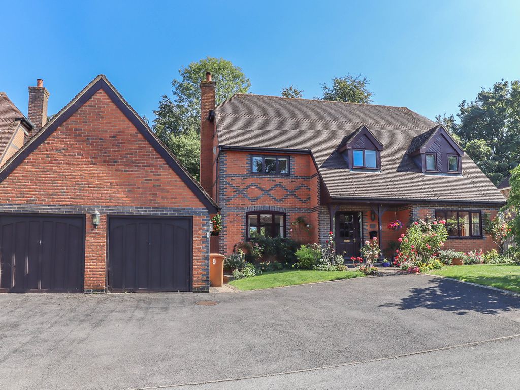 4 bed detached house for sale in Little Ann, Abbotts Ann, Andover, Hampshire SP11, £850,000