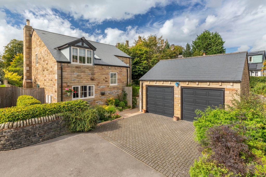 4 bed detached house for sale in Branwell Court, Settle, North Yorkshire BD24, £600,000