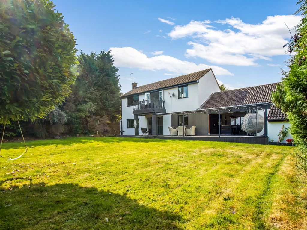 4 bed detached house for sale in Newport, Berkeley, Gloucestershire GL13, £700,000