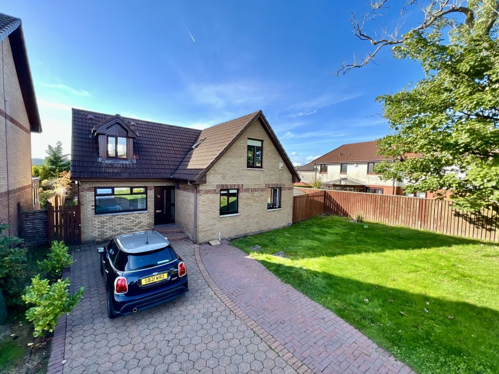 5 bed detached house for sale in Brierie Hills Court, Houston, Johnstone PA6, £365,000