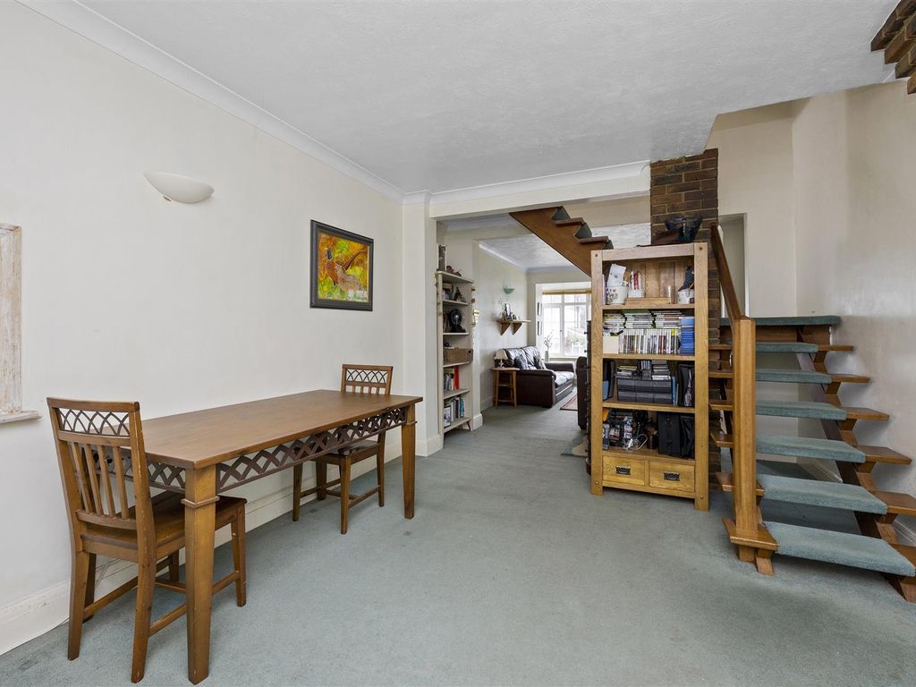 3 bed property for sale in Overhill Drive, Patcham Village, Brighton BN1, £550,000