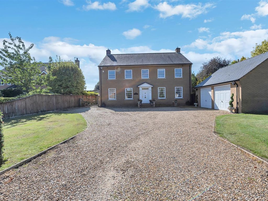 5 bed detached house for sale in The Street, Barton Mills, Bury St. Edmunds IP28, £795,000