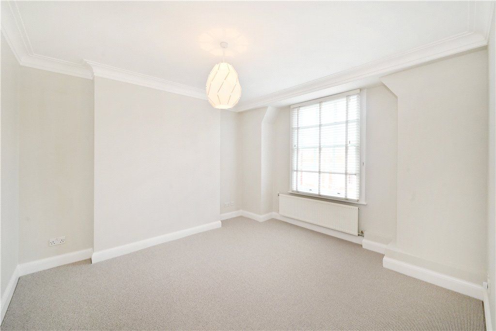 3 bed flat for sale in Marylebone High Street, London W1U, £1,200,000