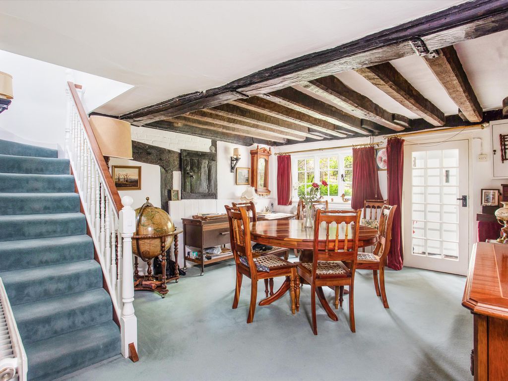 3 bed cottage for sale in Compton Street, Compton, Winchester, Hampshire SO21, £685,000