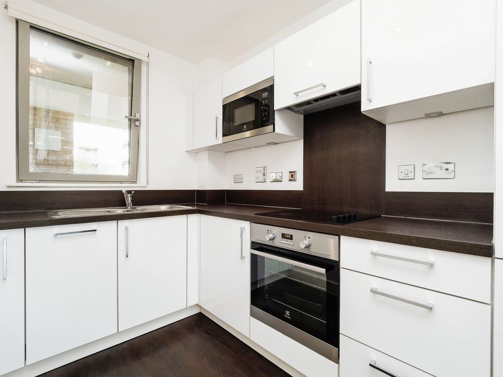 1 bed flat for sale in 15 Booth Road, London E16, £290,000
