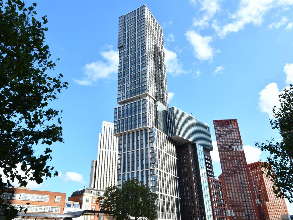 New home, 2 bed flat for sale in Damac Towers, Nine Elms SW8, £1,100,000