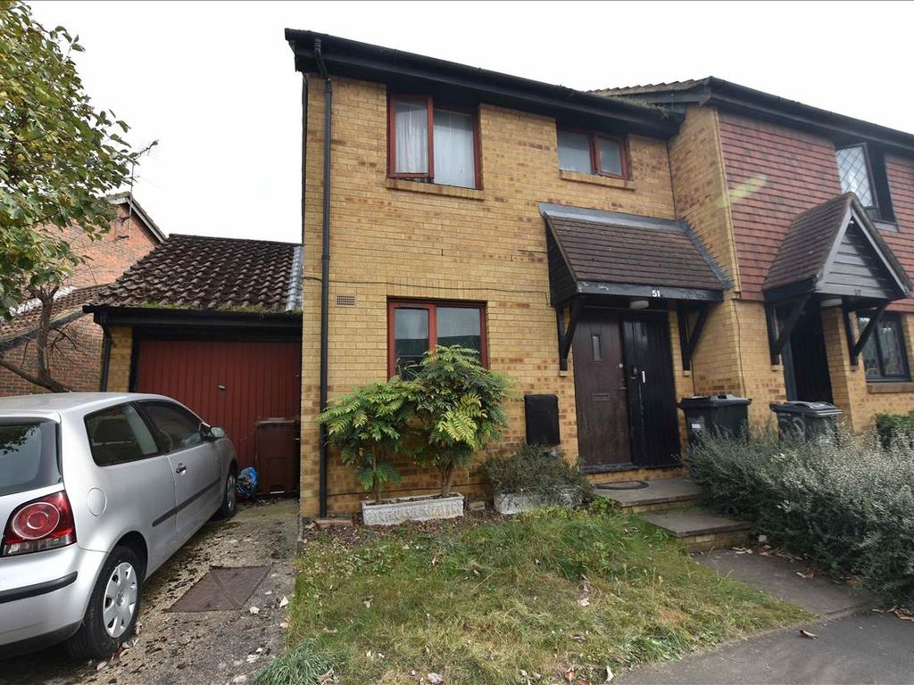 3 bed end terrace house for sale in Deerhurst Close, Feltham TW13, £385,000