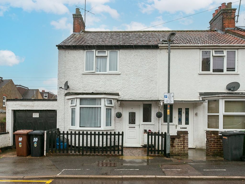 3 bed end terrace house for sale in Ashdon Road, Bushey, Hertfordshire WD23, £435,000