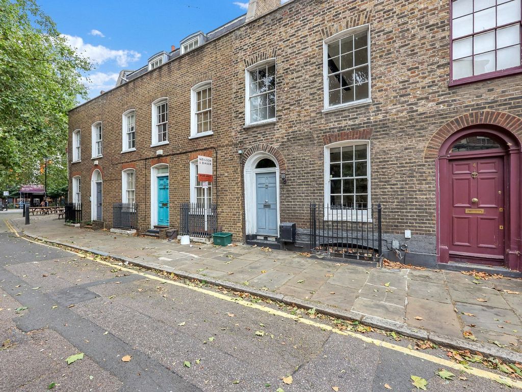 2 bed detached house for sale in Wynyatt Street, London EC1V, £995,000