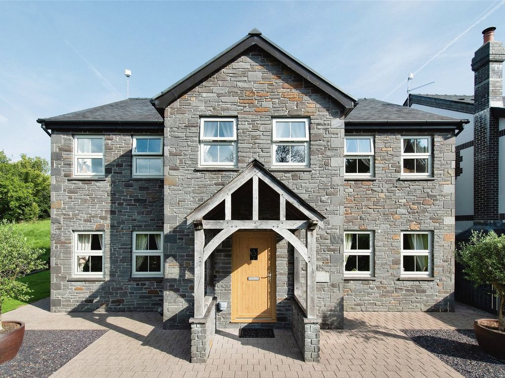 4 bed detached house for sale in Llandyfan, Ammanford, Carmarthenshire SA18, £450,000